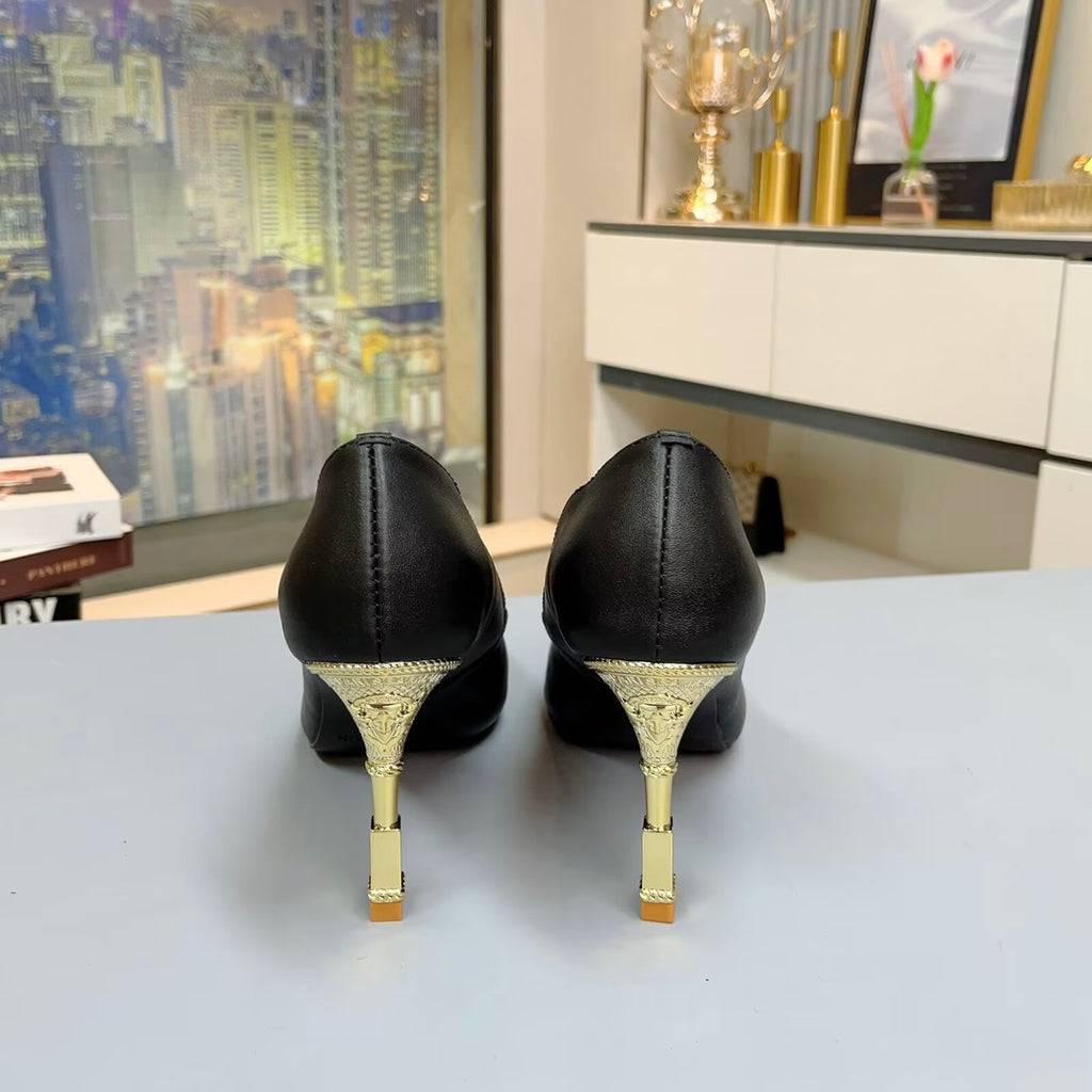 The Sculpted Gold Stiletto