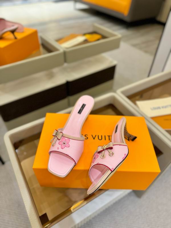 Rose Kitten Heels