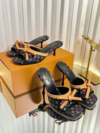 Bow Heeled Sandals