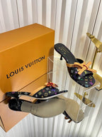Bow Heeled Sandals