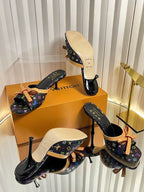 Bow Heeled Sandals