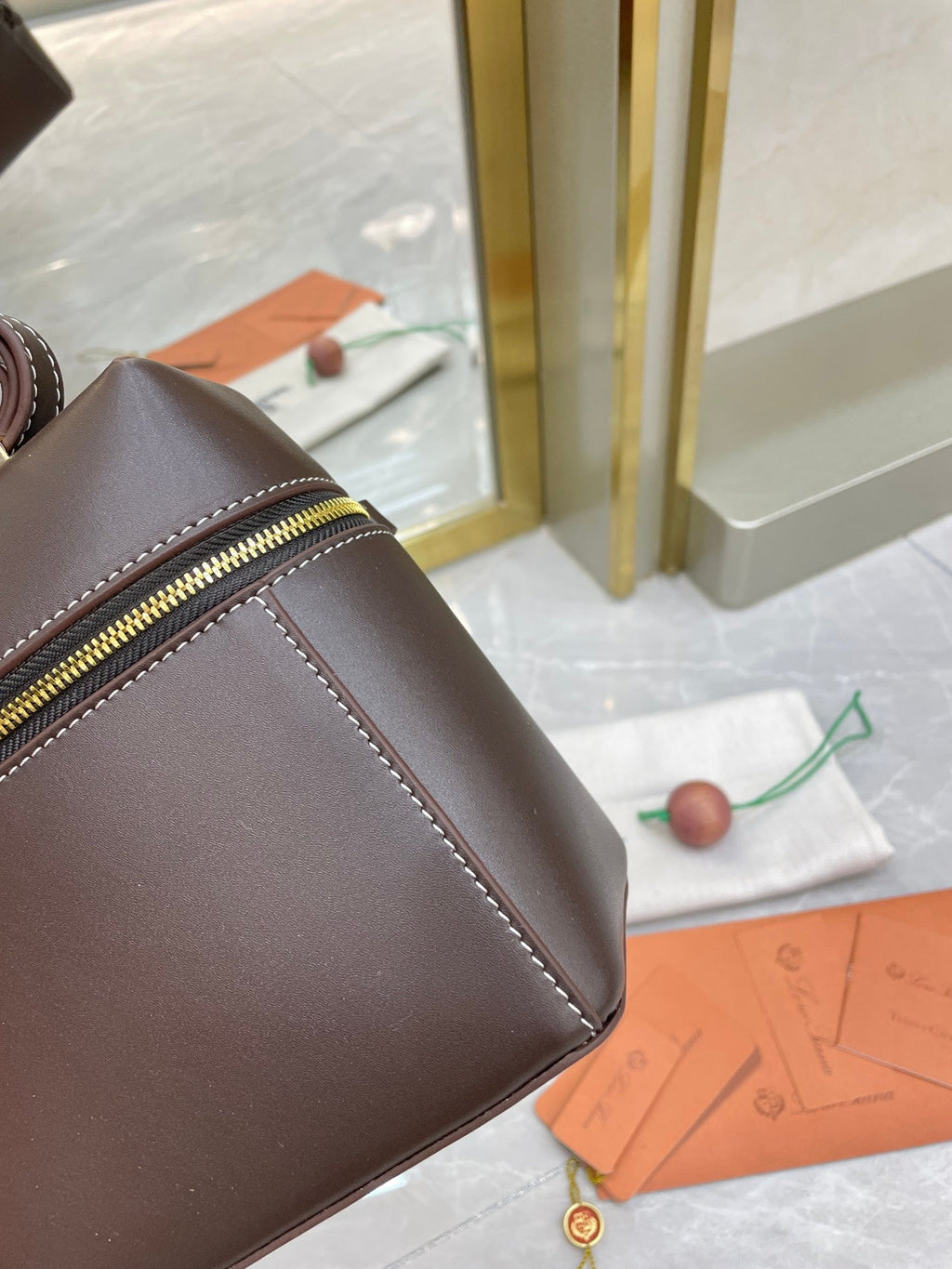 Saddle Loro Leather Bag