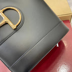 Bucket Bag Black Leather