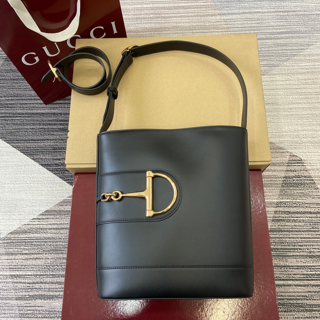 Bucket Bag Black Leather