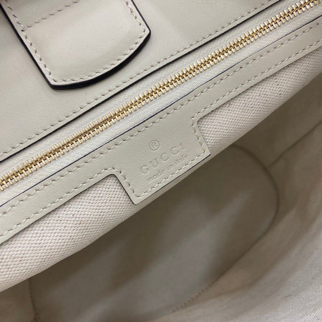 Bucket Bag White Leather